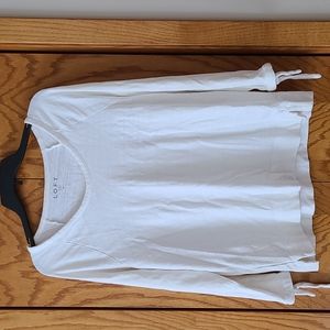 💥PRICE DROP💥Loft white sweatshirt, medium